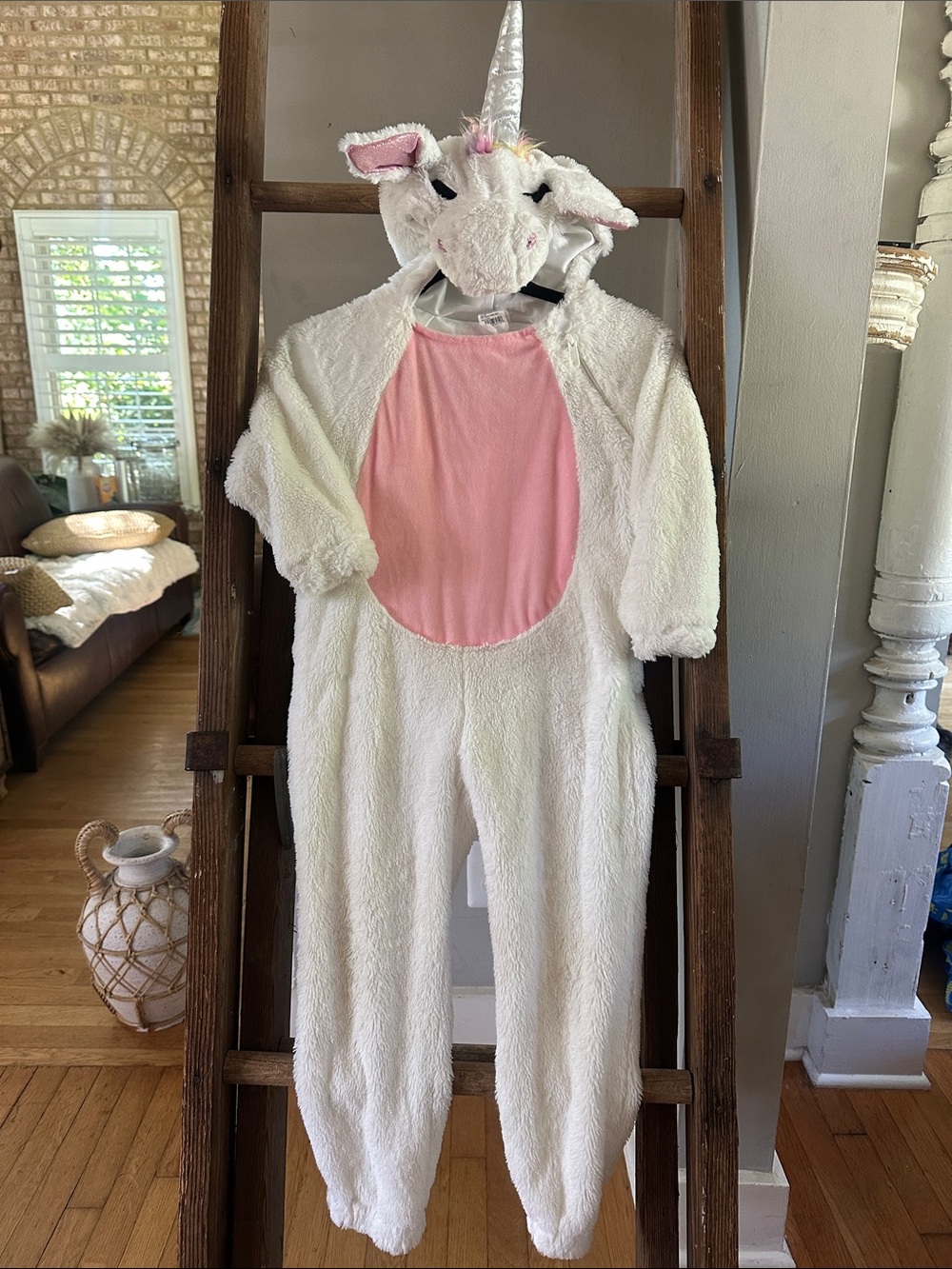 TARGET ONE PIECE HALLOWEEN COSTUME UNICORN 4 - 5 T